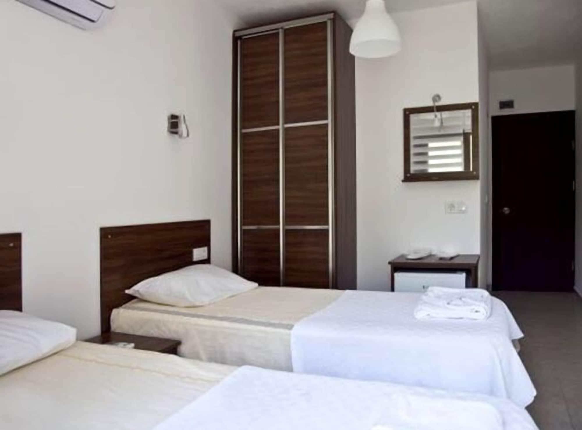 Sahin Motel & Restaurant Yaliciftlik Ngoại thất bức ảnh