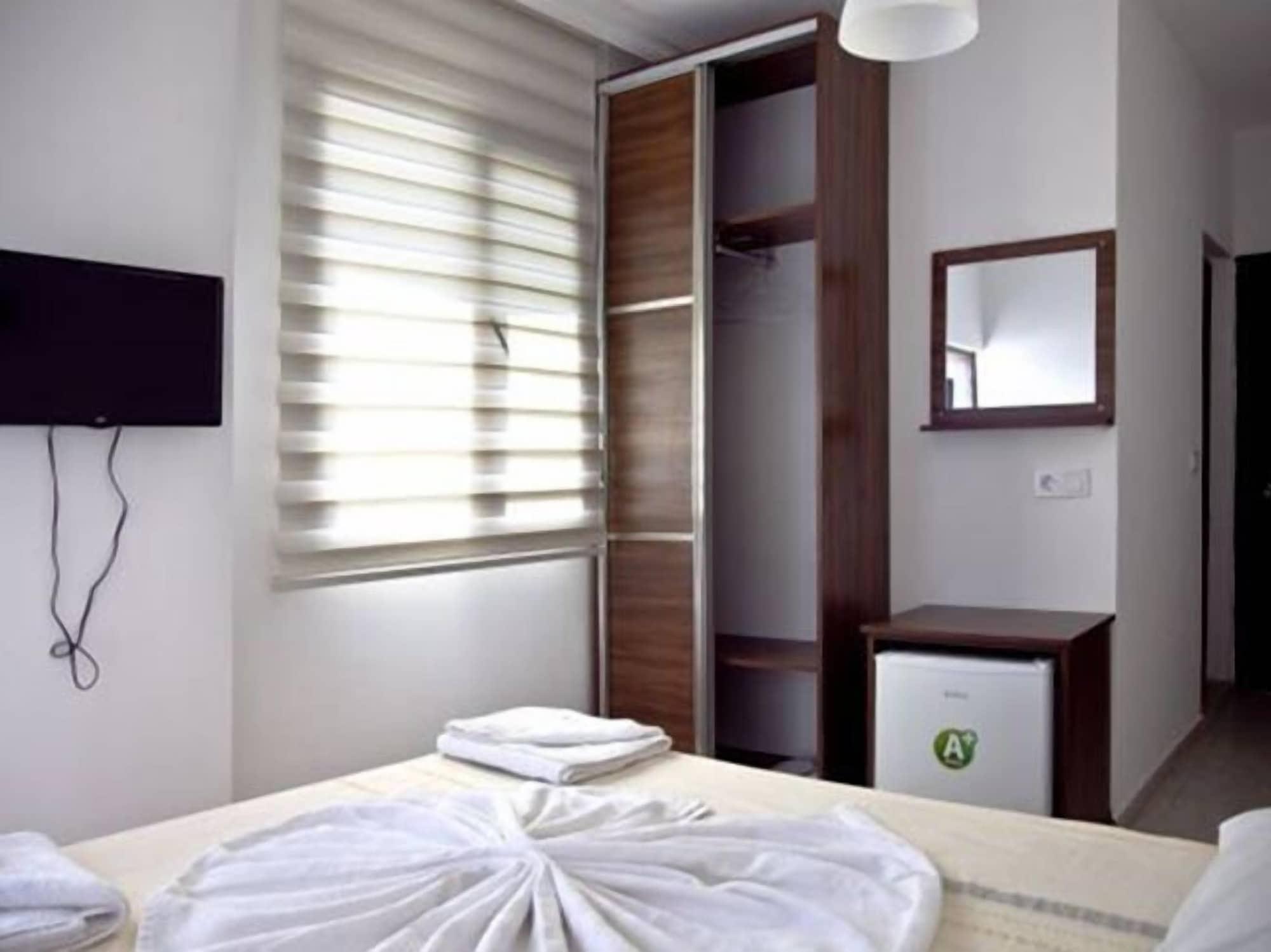 Sahin Motel & Restaurant Yaliciftlik Ngoại thất bức ảnh