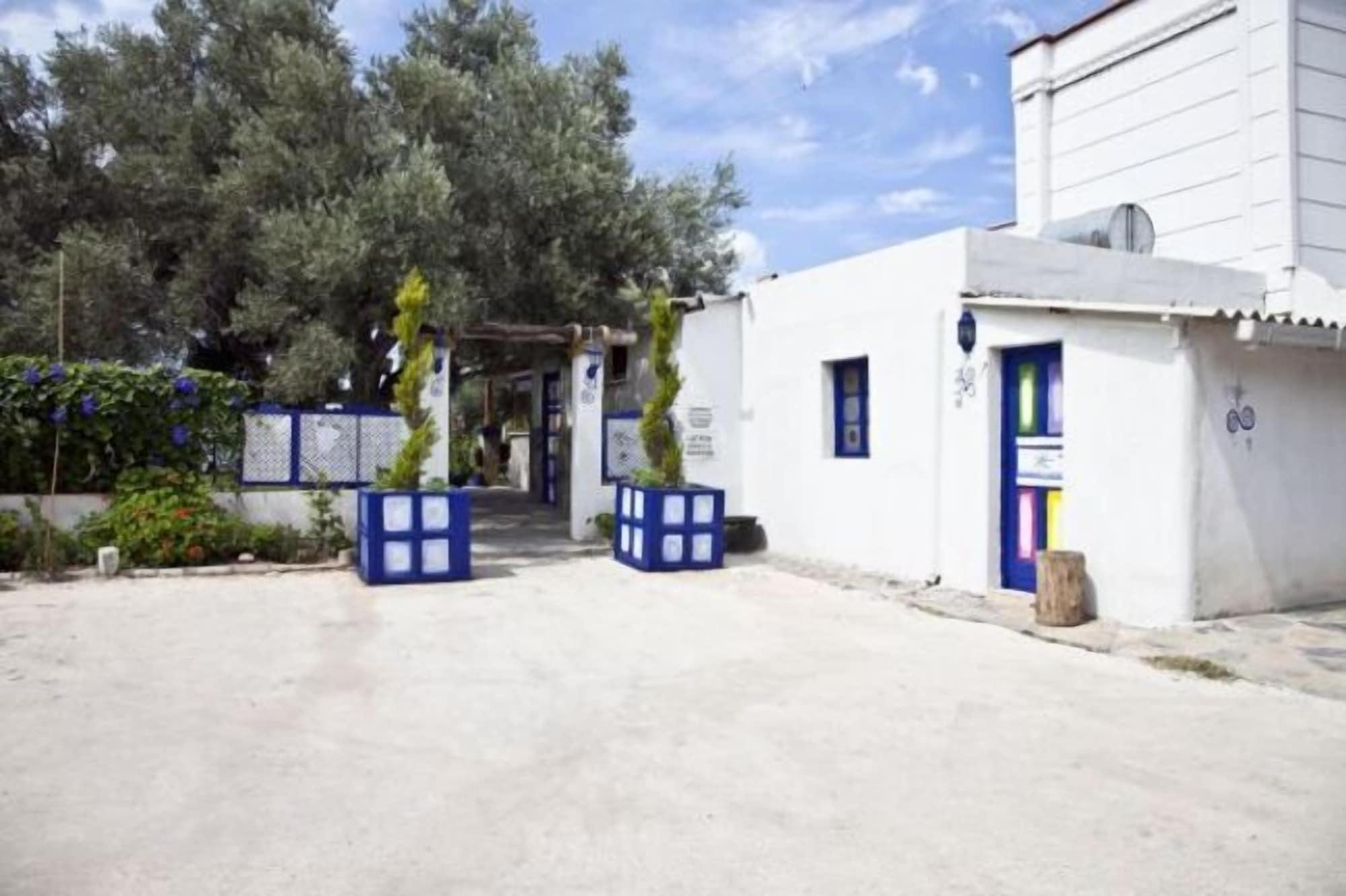 Sahin Motel & Restaurant Yaliciftlik Ngoại thất bức ảnh