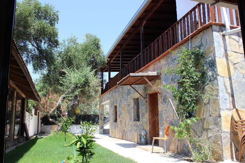 Sahin Motel & Restaurant Yaliciftlik Ngoại thất bức ảnh